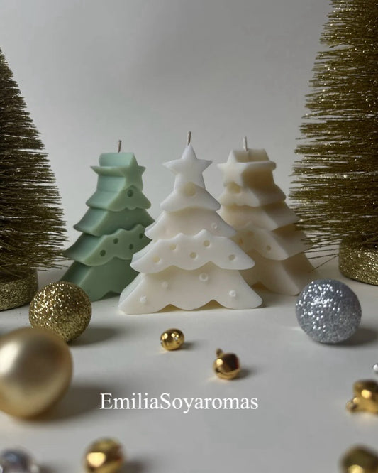 Small Christmas tree candle